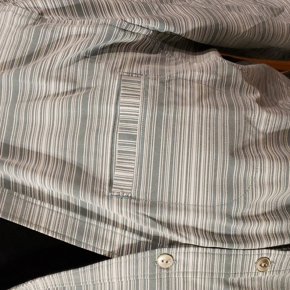 Woolrich quick dry moisture wicking green striped convertible sleeve button up - Picture 2 of 7